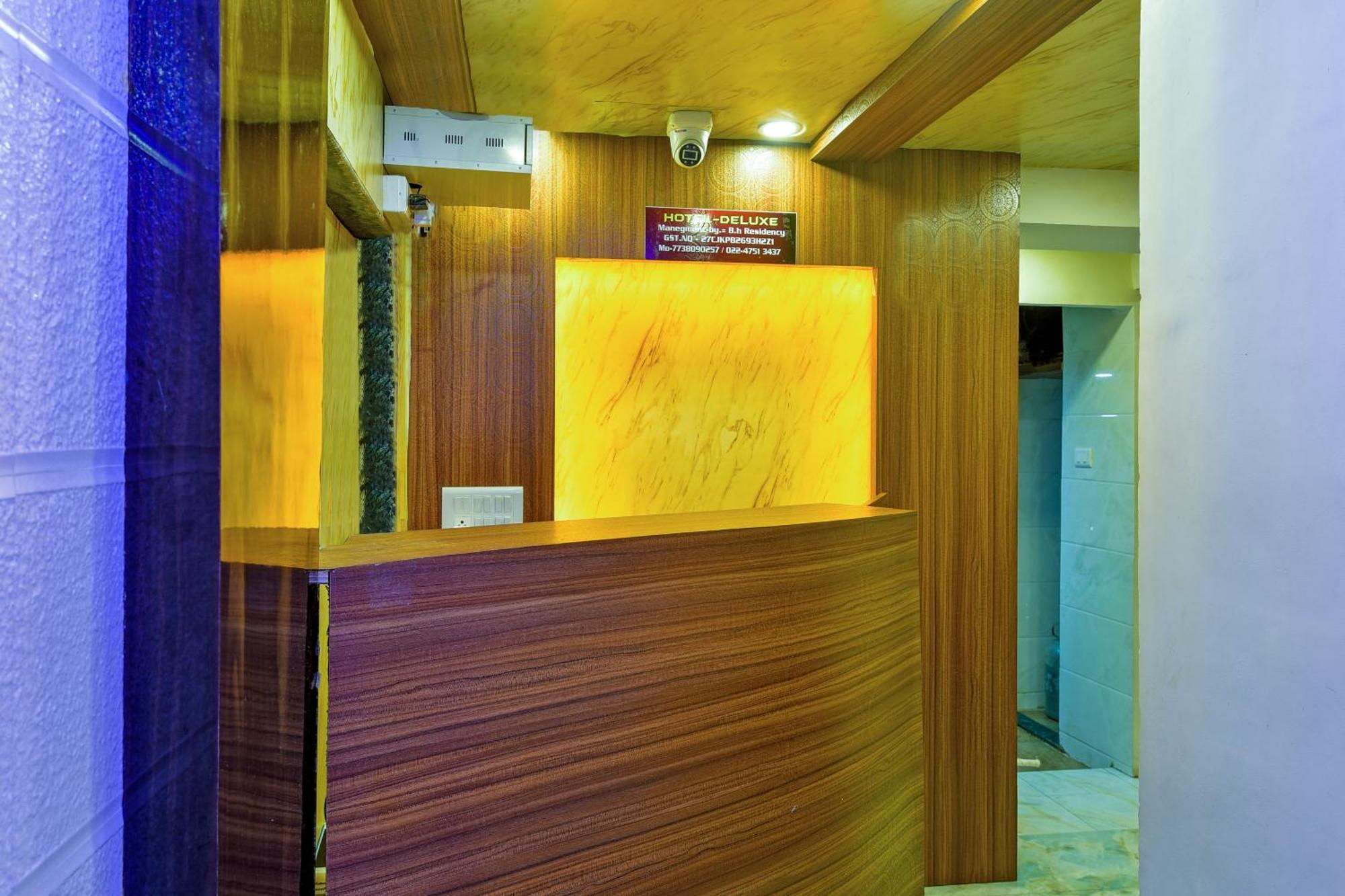 Hotel Deluxe Mumbai Exterior foto